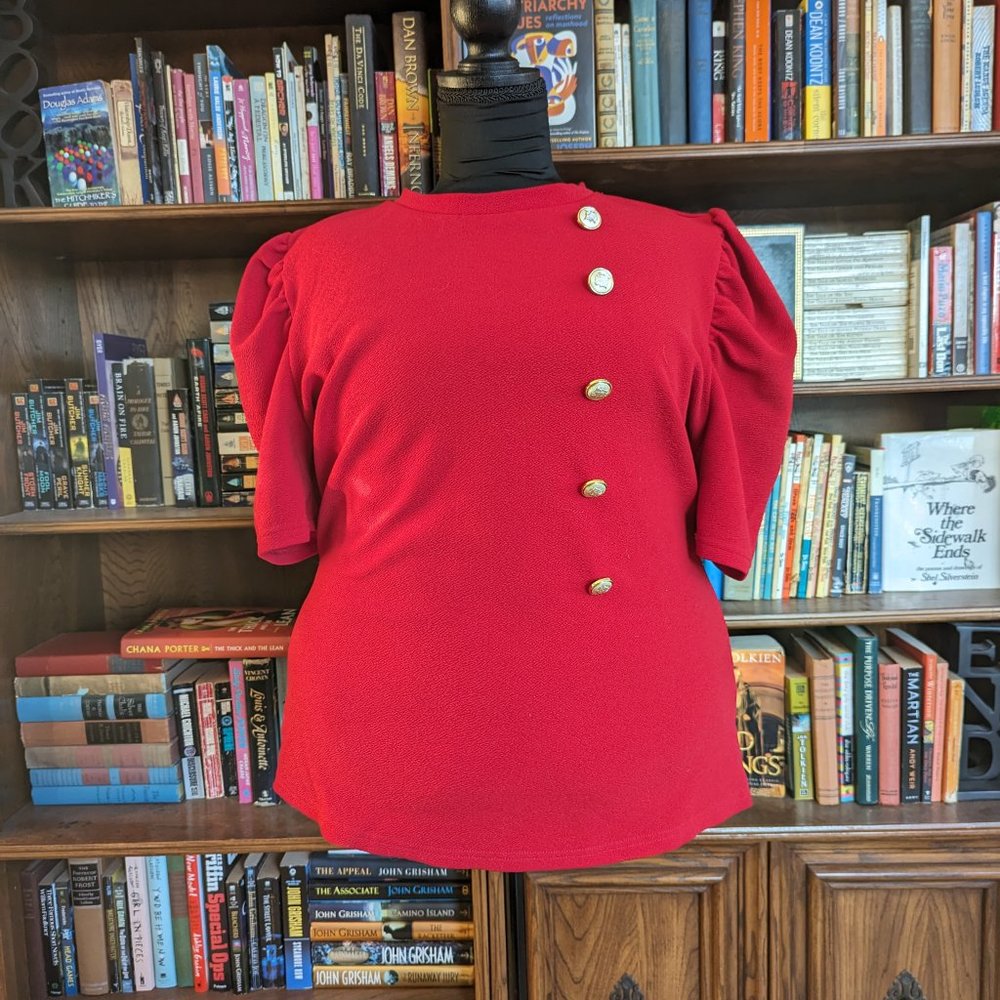 EUC Retro Red 3/4 Sleeve Top w/ Button Detail
